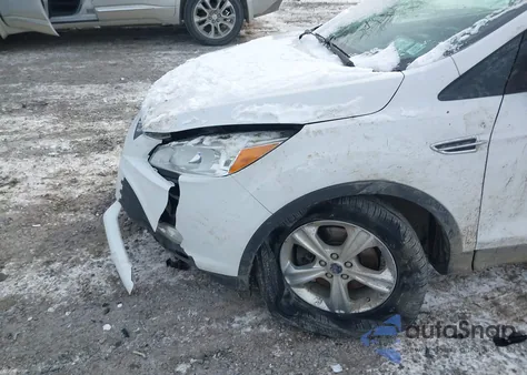 2015 Ford Escape Se z USA, uszkodzony, nr VIN 1FMCU9G94FUA72777